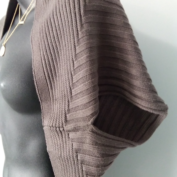 Olsen Europe Shrug (NWOT) - Picture 5 of 9